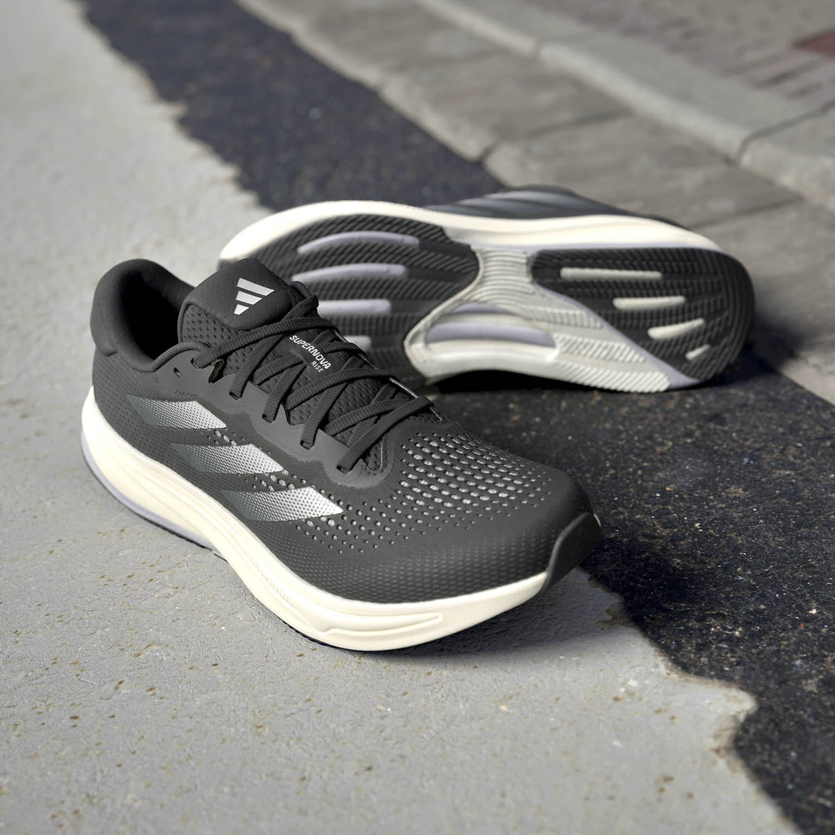 adidas Supernova Rise Core Black/Core White/Carbon