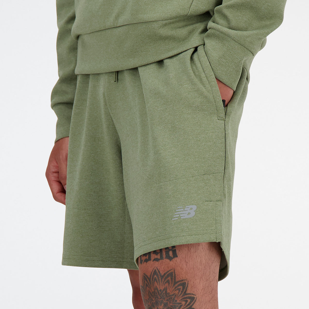New Balance Tech Knit 7in Pantaloncini Dark Olivine
