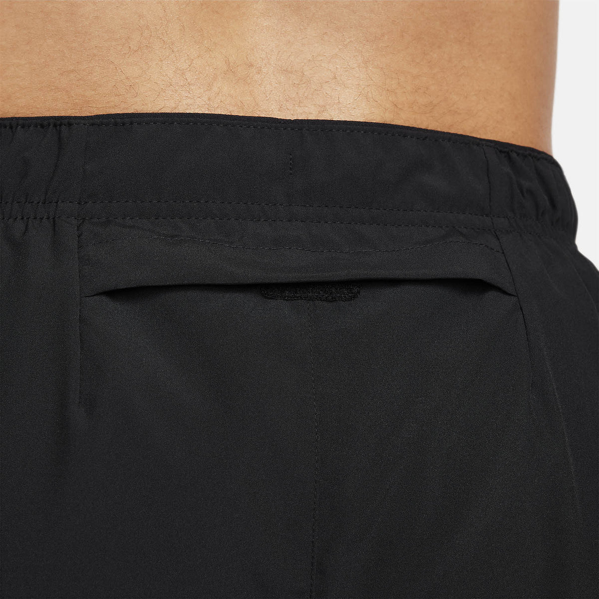 Nike Dri-FIT Challenger Flash 5in Pantaloncini Black/Reflective Silver