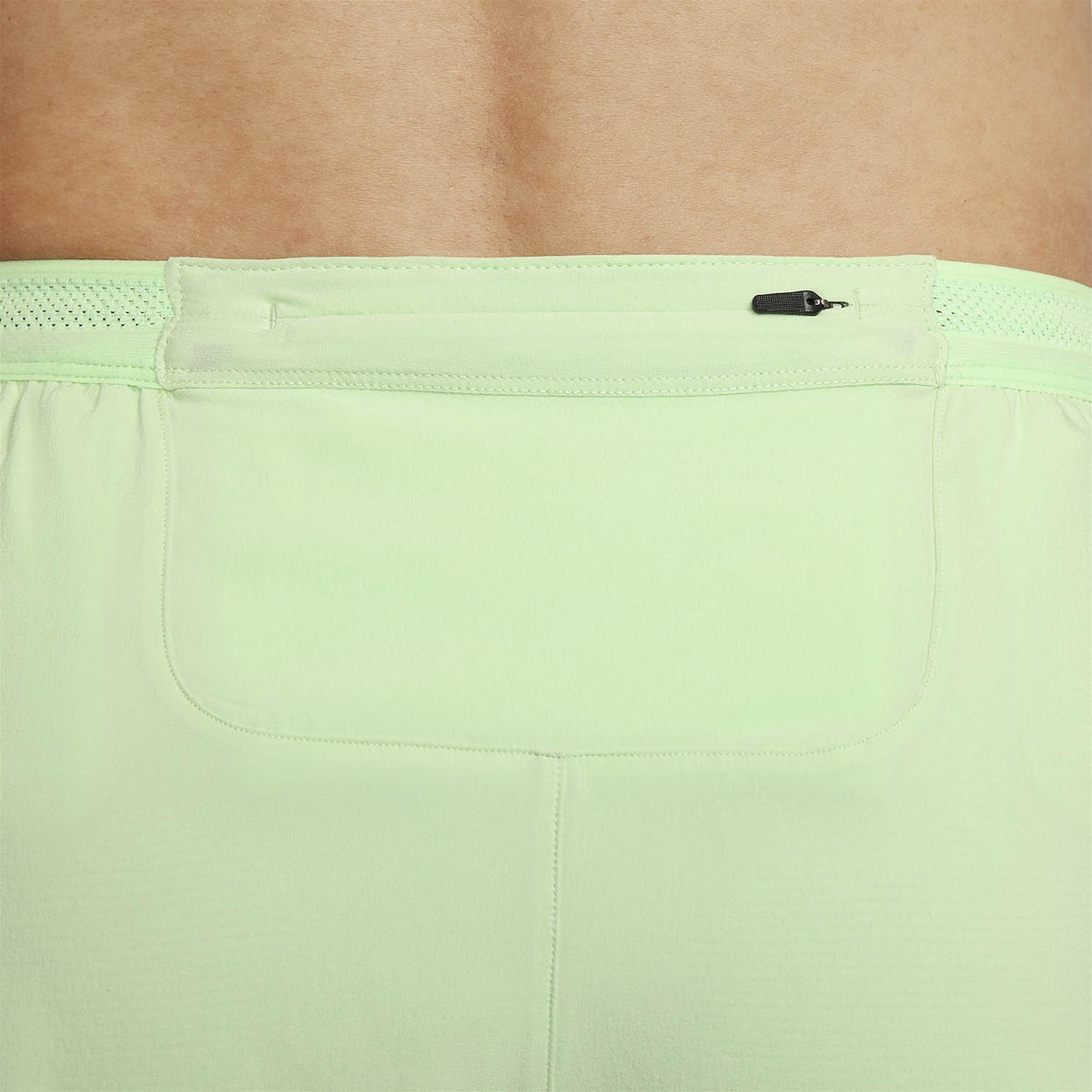 Nike Dri-FIT ADV AeroSwift 4in Pantaloncini Vapor Green/Black